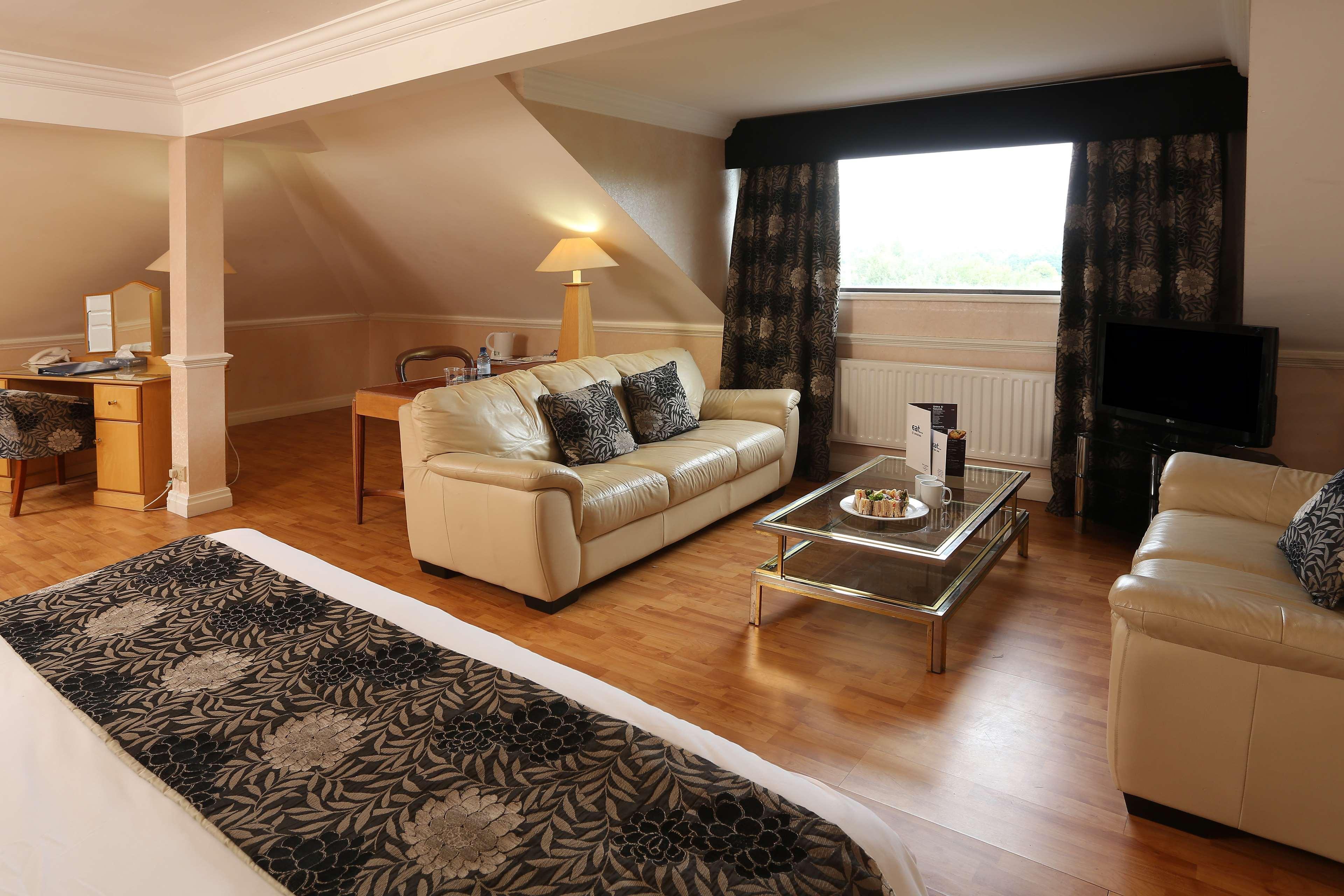 Holiday Inn - Manchester - Oldham By Ihg מראה חיצוני תמונה