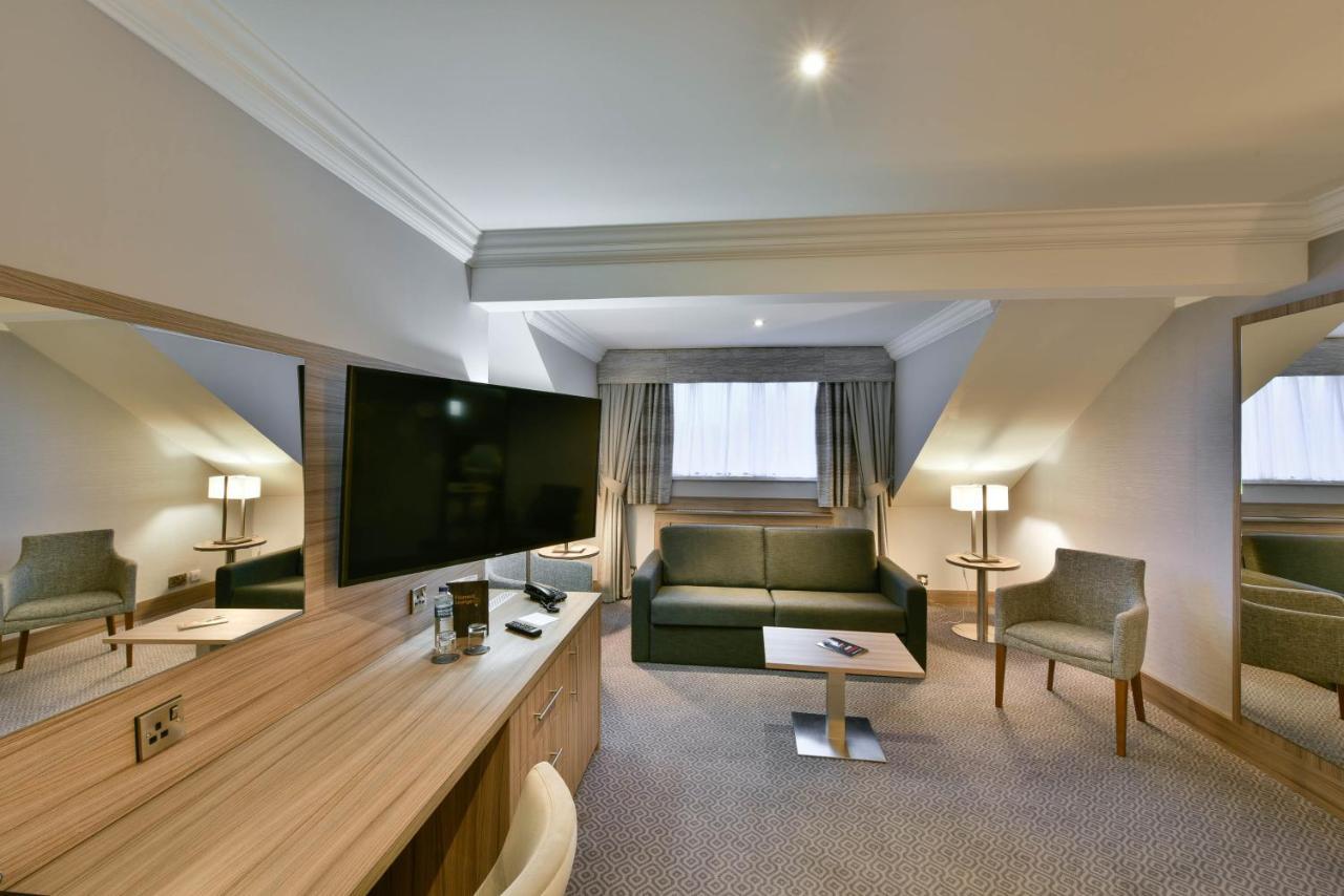 Holiday Inn - Manchester - Oldham By Ihg מראה חיצוני תמונה