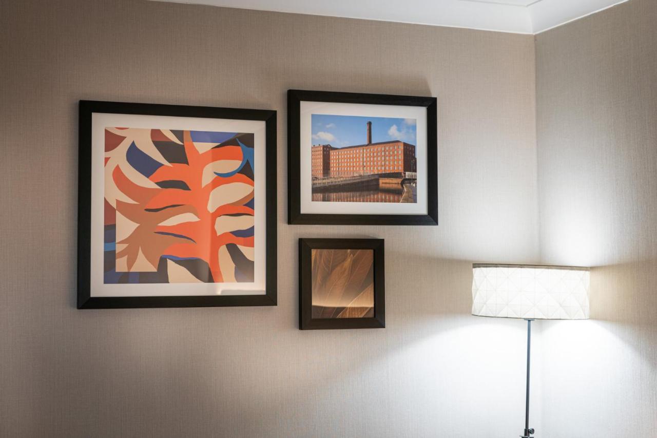 Holiday Inn - Manchester - Oldham By Ihg מראה חיצוני תמונה