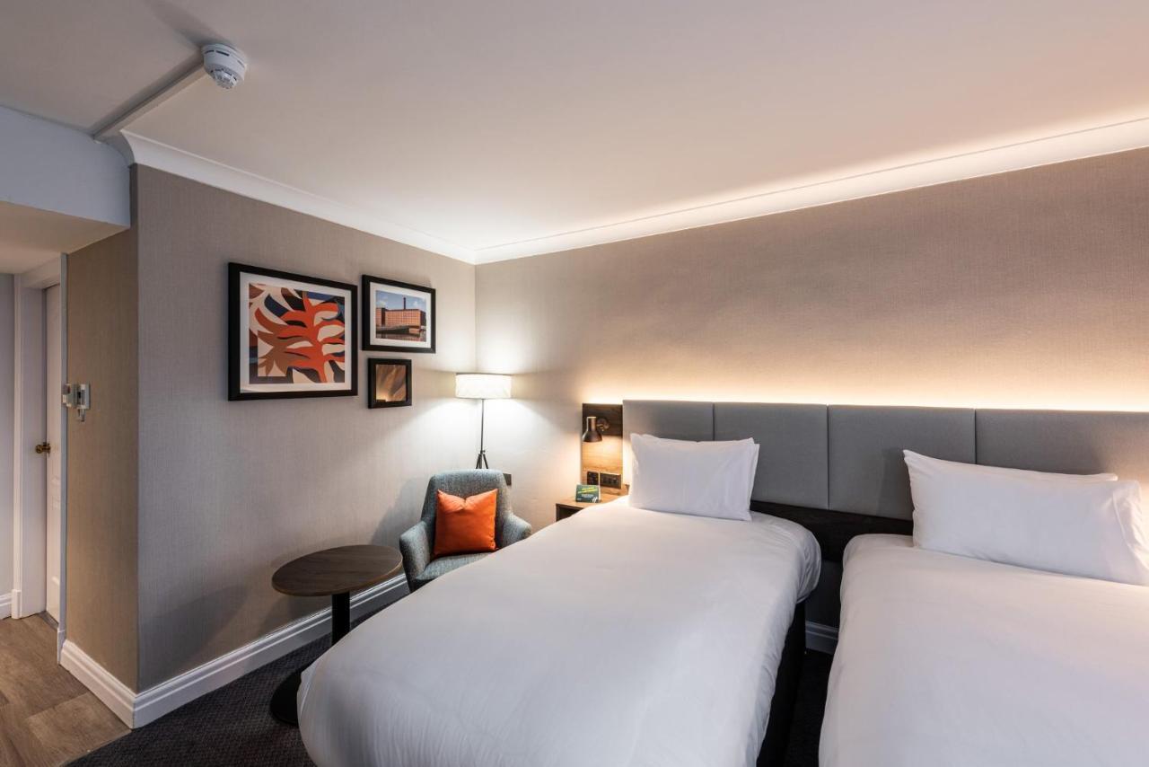 Holiday Inn - Manchester - Oldham By Ihg מראה חיצוני תמונה