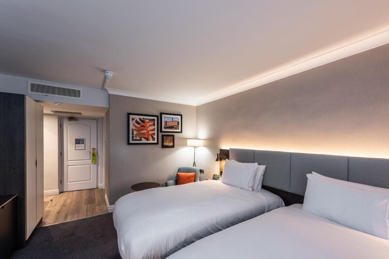 Holiday Inn - Manchester - Oldham By Ihg מראה חיצוני תמונה