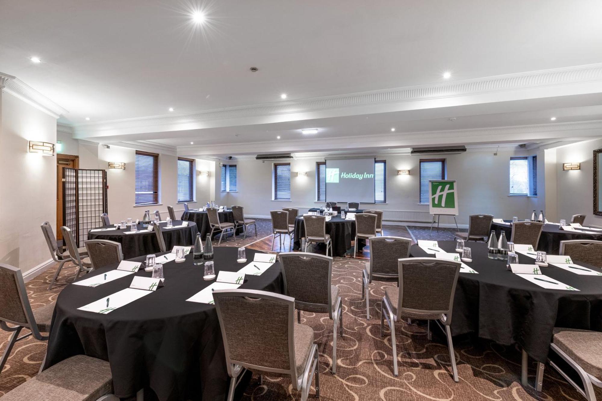 Holiday Inn - Manchester - Oldham By Ihg מראה חיצוני תמונה