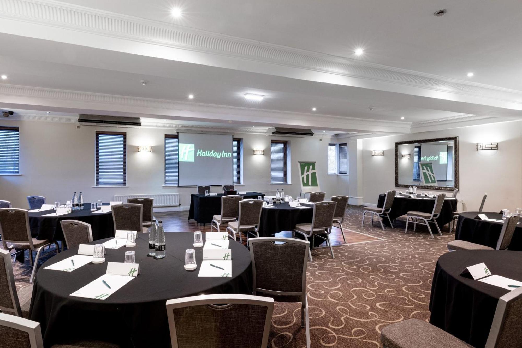 Holiday Inn - Manchester - Oldham By Ihg מראה חיצוני תמונה